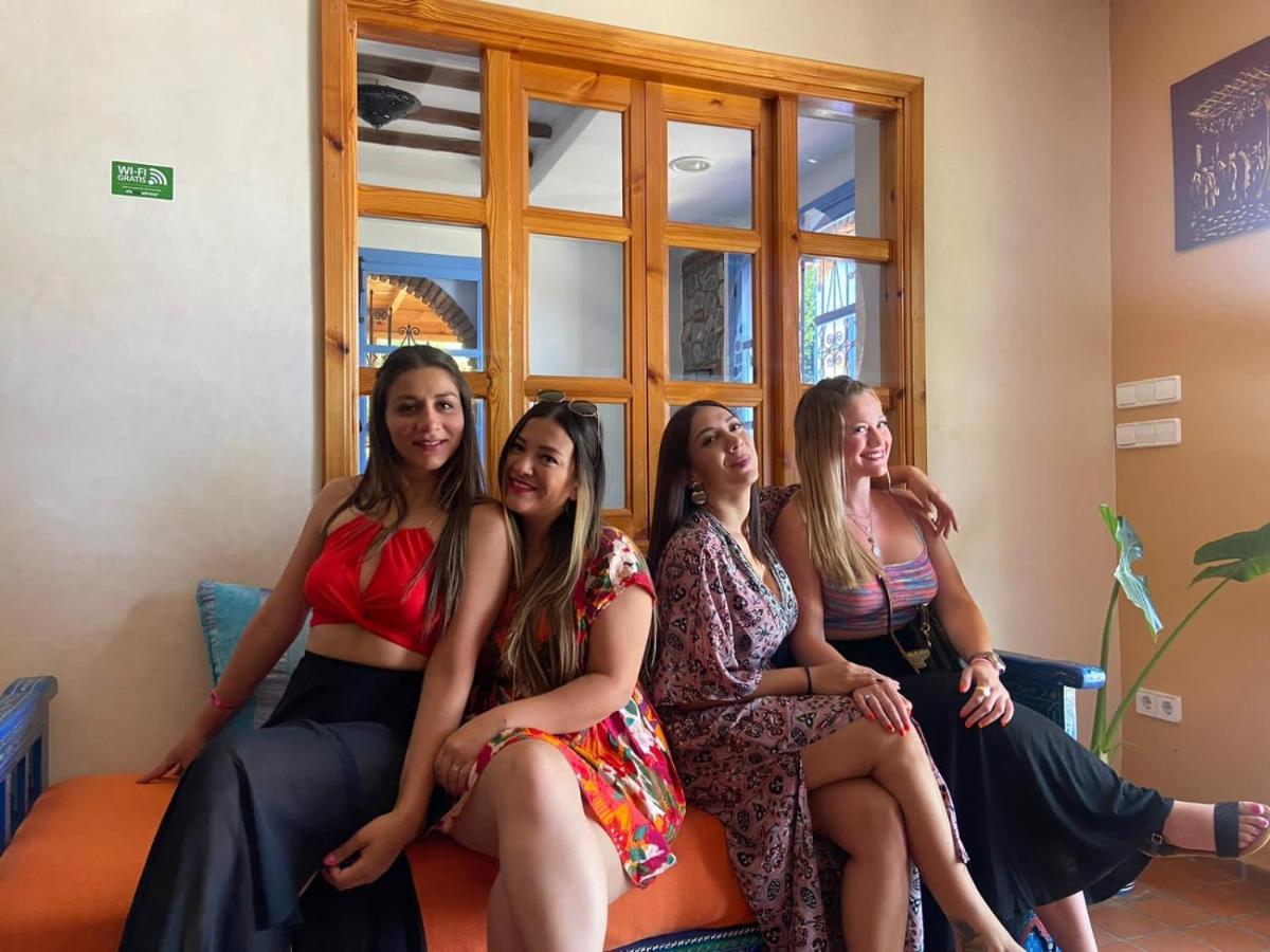 Hotel Alkhalifa Чефчауен Екстериор снимка